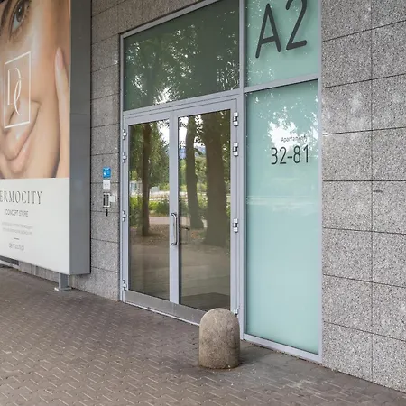 Ochota Deluxe By Bookinghost Varsó