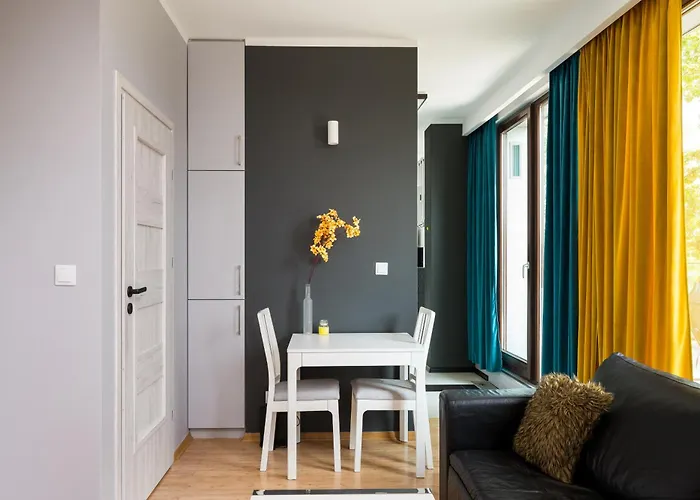 Apartment Ochota Deluxe By Bookinghost *