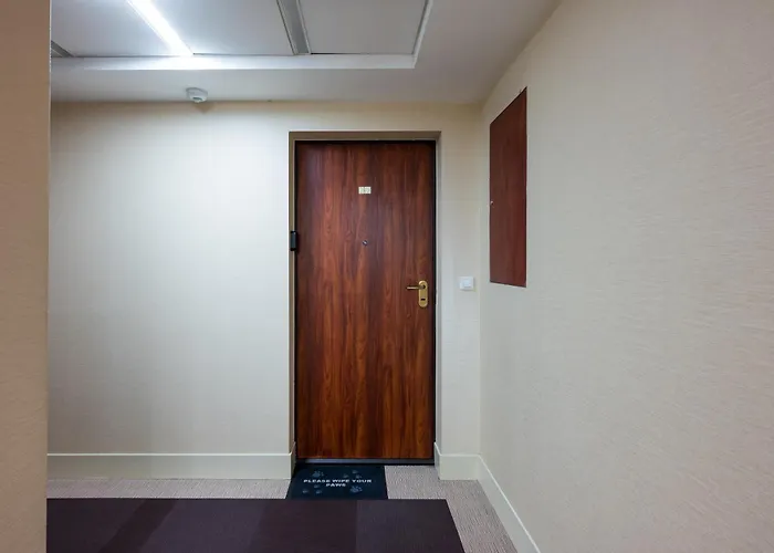 Ochota Deluxe By Bookinghost Apartment