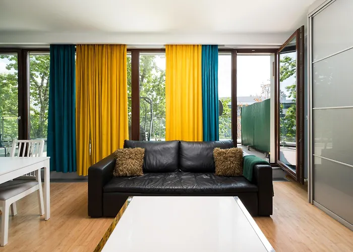 Ochota Deluxe By Bookinghost * Warsaw