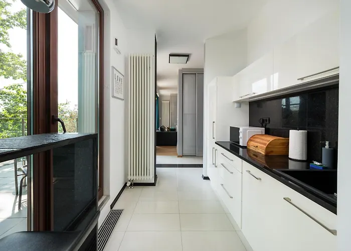 Ochota Deluxe By Bookinghost